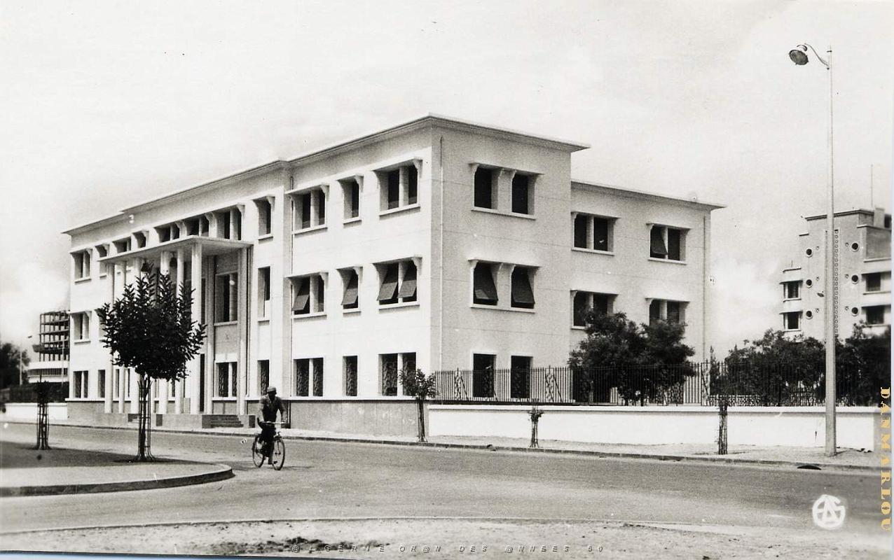 Sidi bel abbes 546- Hotel des finances COLLECTION DES AMIS DE ND DE SANTA CRUZ.jpg